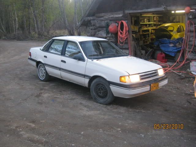 1991 Ford Tempo Gl. -Ford Premium Sound System: