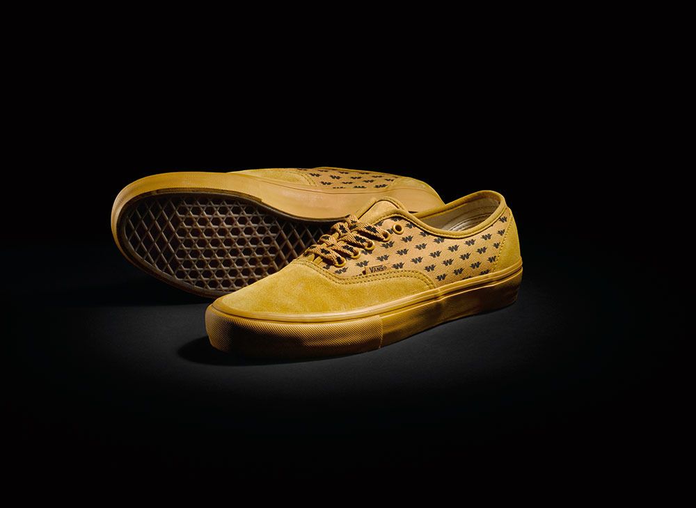 photo F15-synd-authentic-TapsYel-pair3_zpskltkknvq.jpg