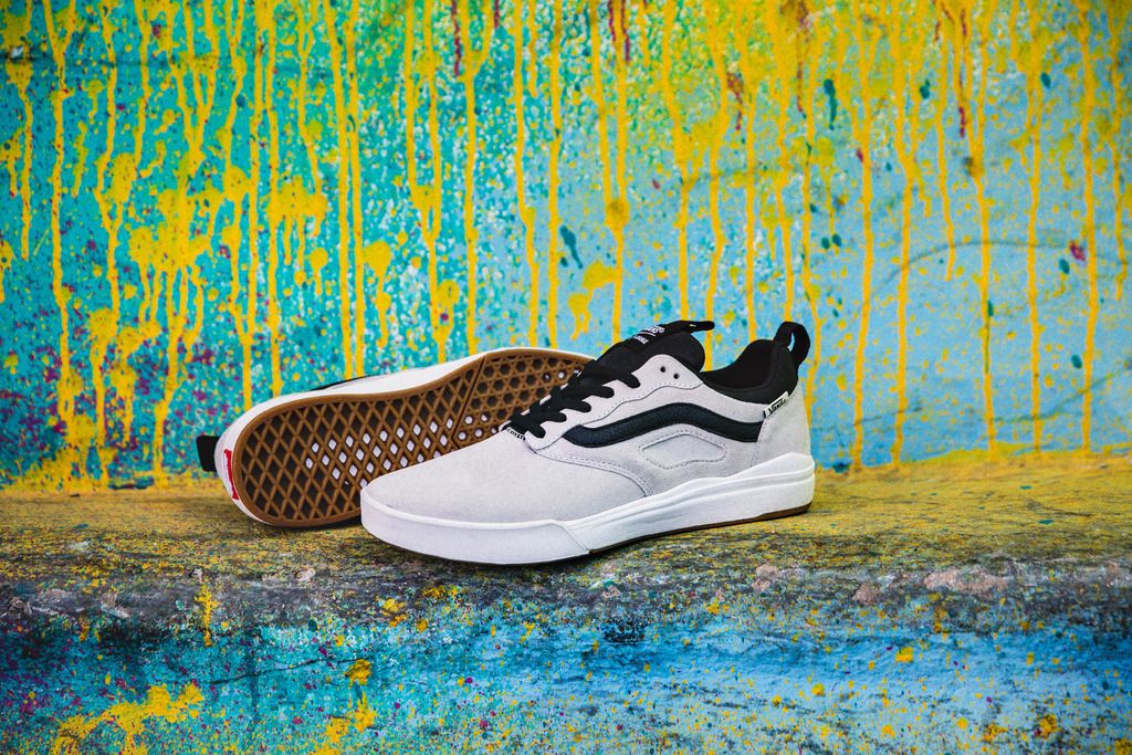 photo FA17_Skate_UltraRangePro_VN0A3DOSOUO_BlncBlk_ElvPair3_zps0x5m6igj.jpg