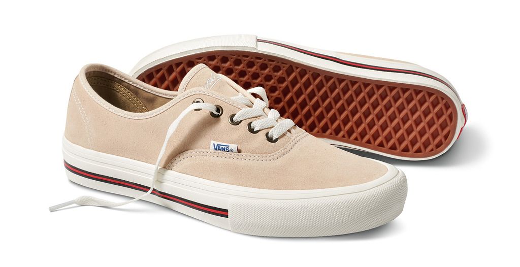  photo HO18_SkateLTD_Yardsale_VN0A49FXSEO_AuthPro_Tan_AnglePair_zpsuft0hi0e.jpg