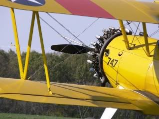 http://i290.photobucket.com/albums/ll247/drrivah1/More%20from%20Bealton%20Oct%2031/SmP1150635Stearman747.jpg