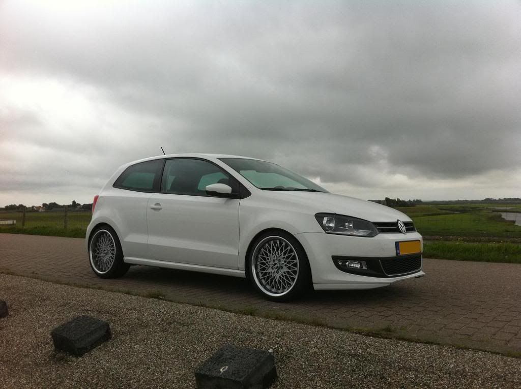Re 17 of 18 wielen onder Polo 6R polo 6r tuning