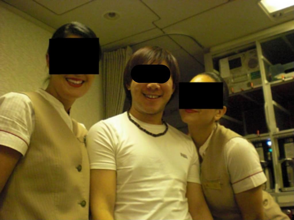 http://i290.photobucket.com/albums/ll247/tobywu1983/EMirates%20MAN%20DXB/CIMG2135black.jpg