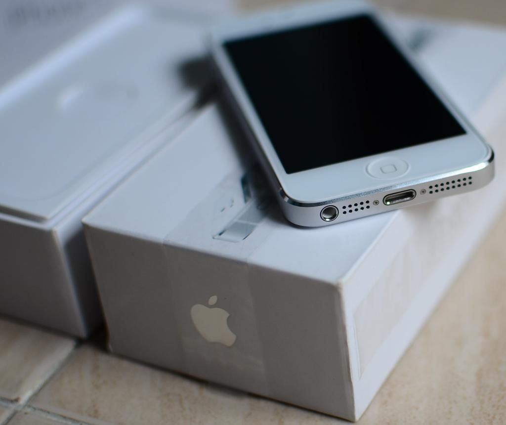 iPhone 5 Quốc tế trắng 16gb: Giá chỉ từ 5t9, LikeNew 99.9% Fullbox BH 3 tháng. - 2