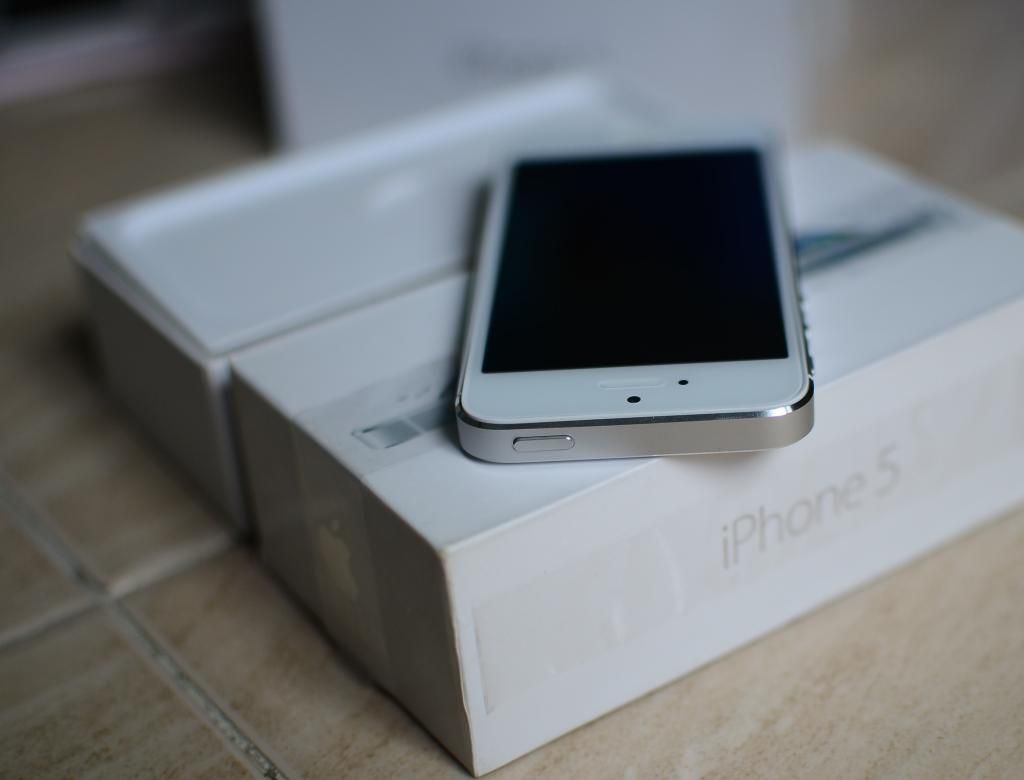 iPhone 5 Quốc tế trắng 16gb: Giá chỉ từ 5t9, LikeNew 99.9% Fullbox BH 3 tháng.