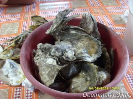 The first casualty was this pile of Talaba. I was eating even before the rice was served. lol 