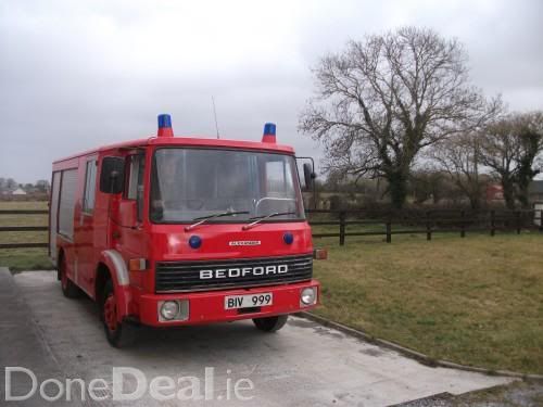 BIV999_Bedford_firetruck.jpg