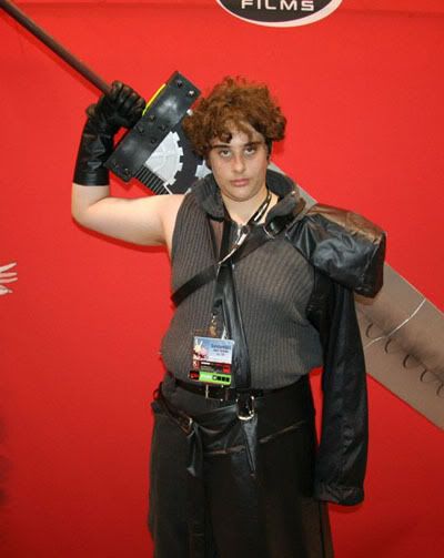 Forum Image: http://i290.photobucket.com/albums/ll254/LOLKI41/trash/badcloudcosplaykw8.jpg