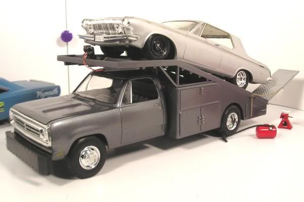 AMT74DodgeCarHaulerwithScratchbuild.jpg