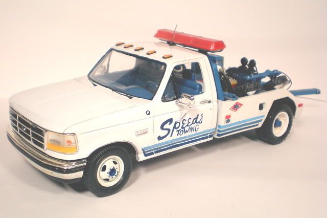 ModelTowTruck3-011.jpg