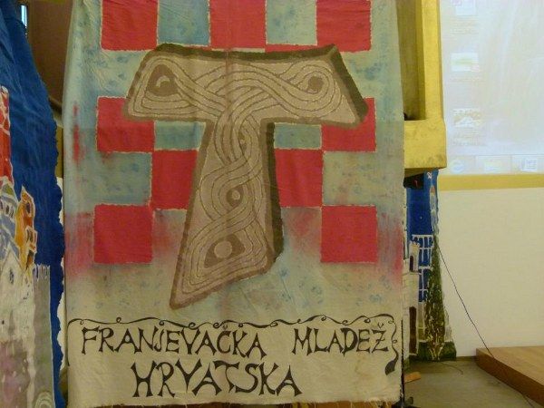  photo 601287_3787981669553_199093322_n_600x450_zps659ee70d.jpg