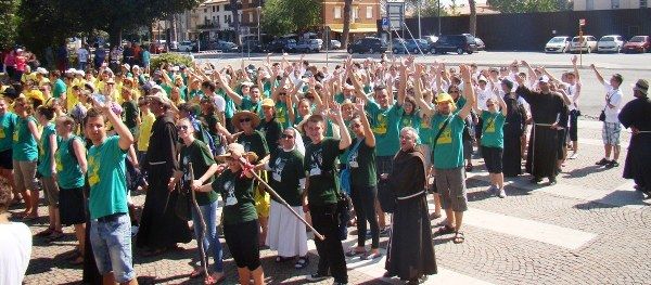  photo DSC04795_600x263_zpsa4f19fdf.jpg