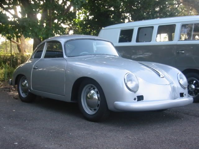 http://i290.photobucket.com/albums/ll258/porsche356a/My%2058%20356A/IMG_0462.jpg