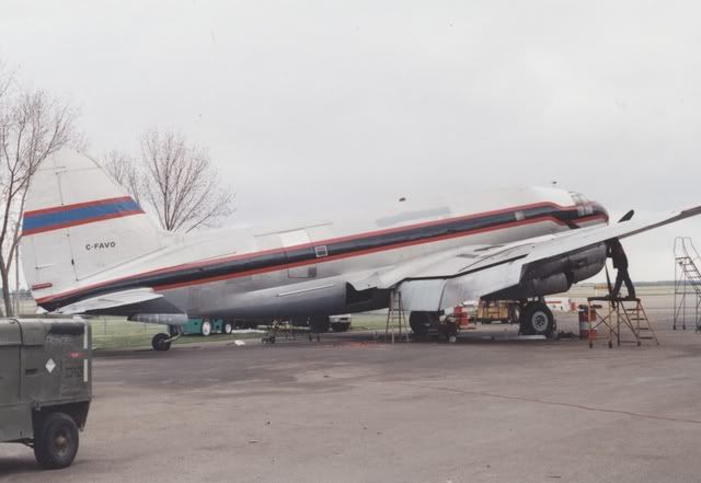 http://i290.photobucket.com/albums/ll260/StudeSteve/Classic%20Aircraft/Propliners%20and%20Skytrucks/K9058530E_1000033.jpg