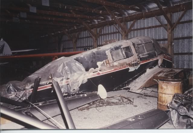 http://i290.photobucket.com/albums/ll260/StudeSteve/Wrecks%20and%20Boneyard%20Finds/KF24786AA1B_1000004.jpg