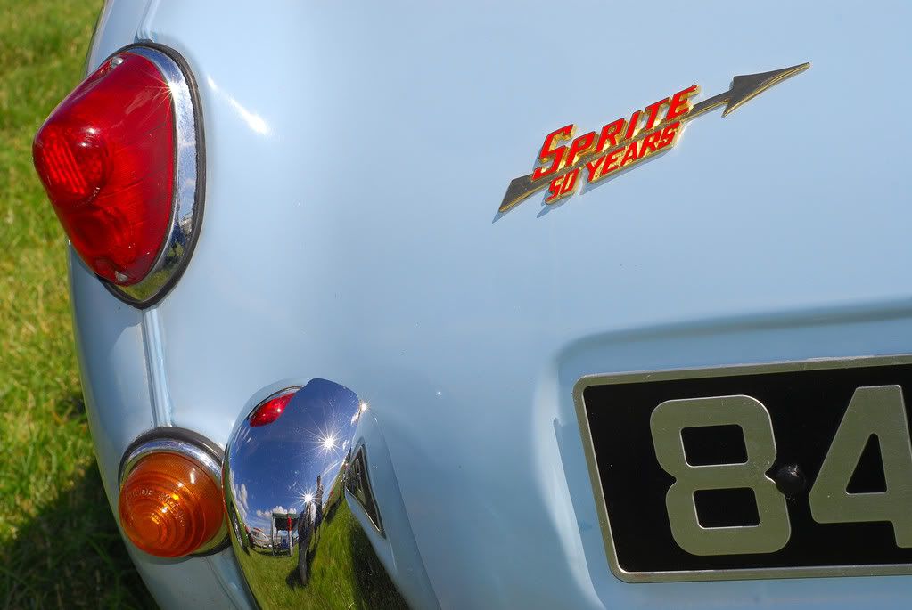 IMAGE: http://i290.photobucket.com/albums/ll261/mqfords/DSC_05410077-1.jpg