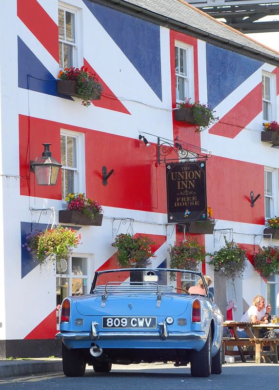 IMAGE: http://i290.photobucket.com/albums/ll261/mqfords/DSC_26053379.jpg