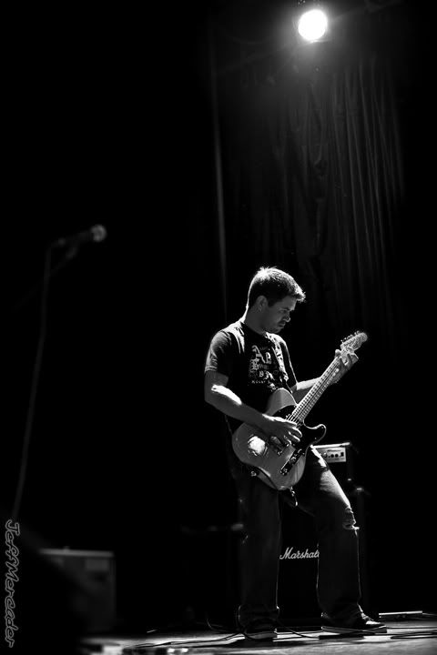 IMAGE: http://i290.photobucket.com/albums/ll261/titaniumsportz/jeff01.jpg