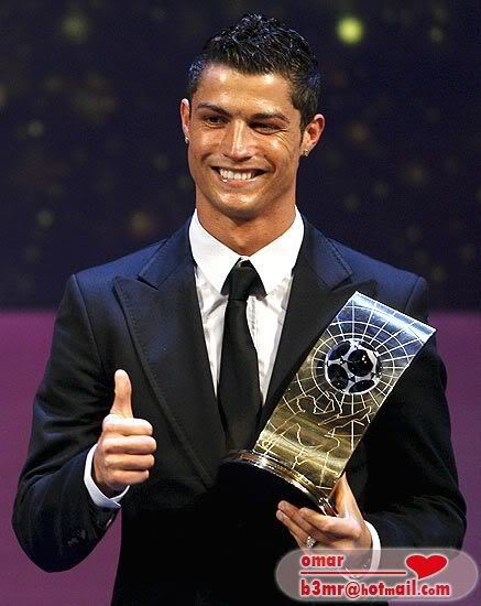 1232024689_cristiano_ronaldo_fifa_w