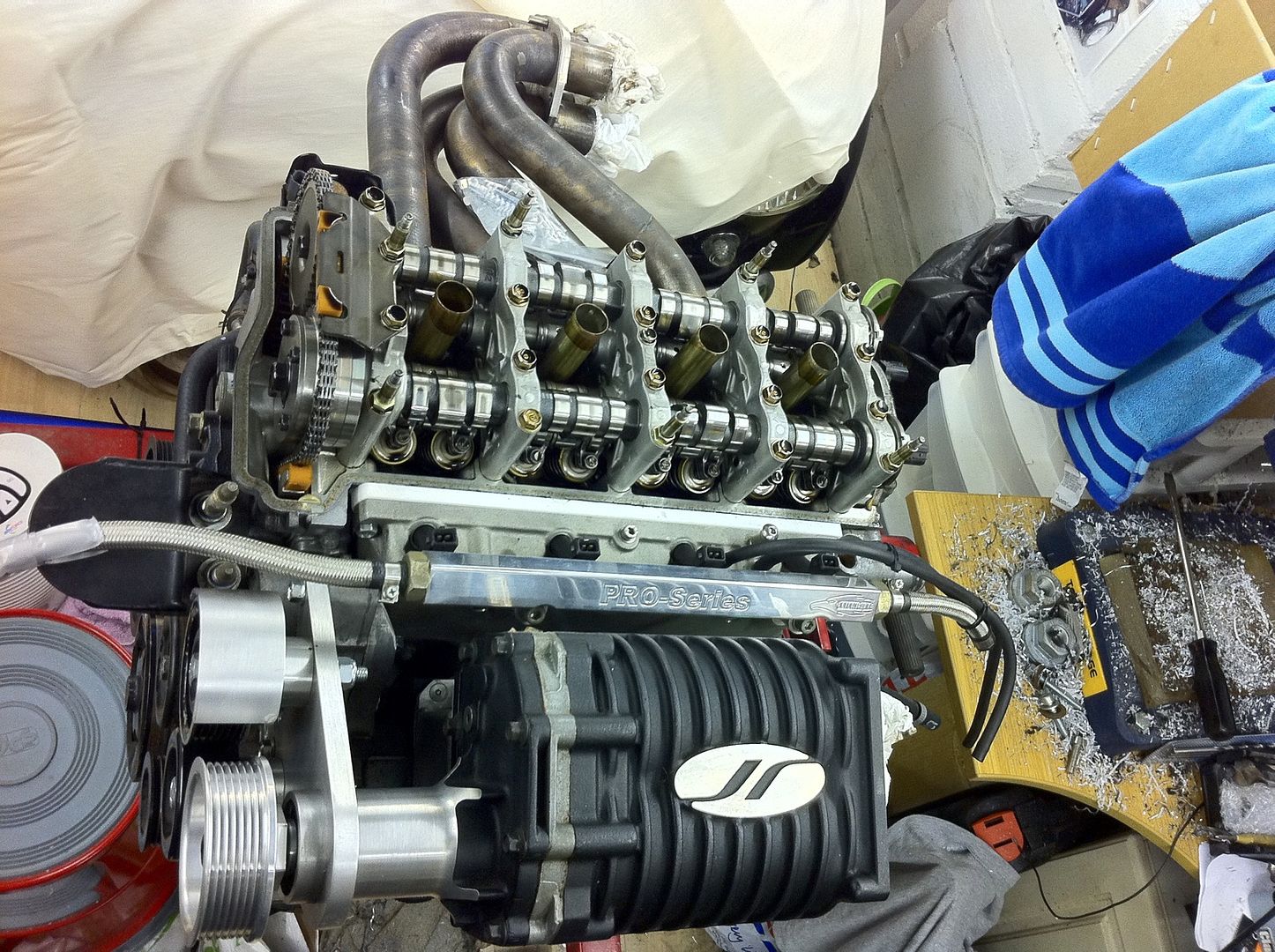 K20A3 V K20A2 inlet manifolds Honda / Acura K20a K24a Engine Forum