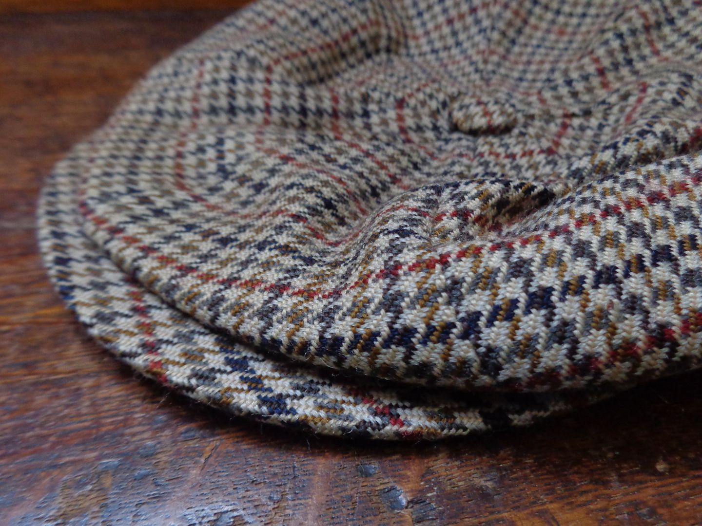 13 CLASSIC HATS! Harris & Donegal Tweed, Vintage Lock & Co, military ...