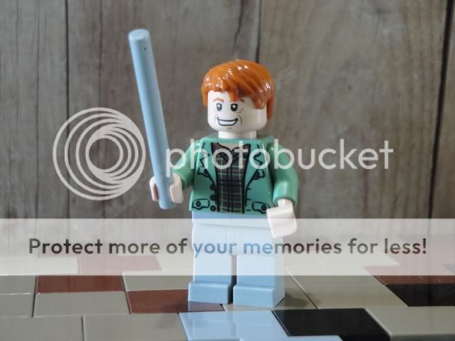 LEGO Harry Potter Arthur Weasley Mini Figure  