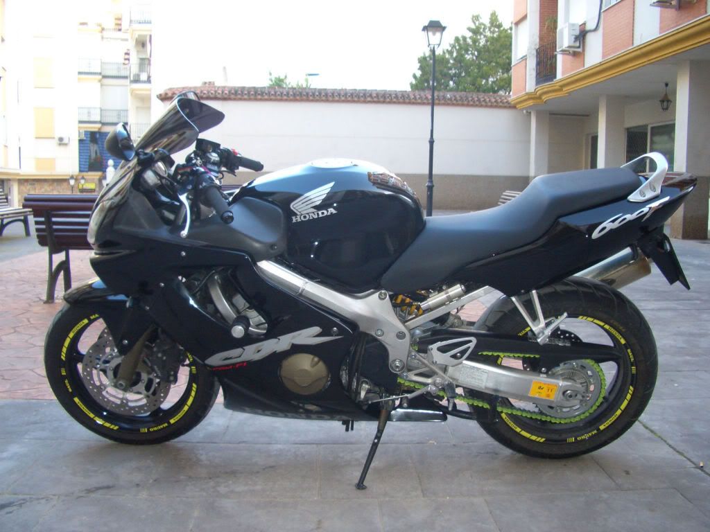 moto004-3.jpg