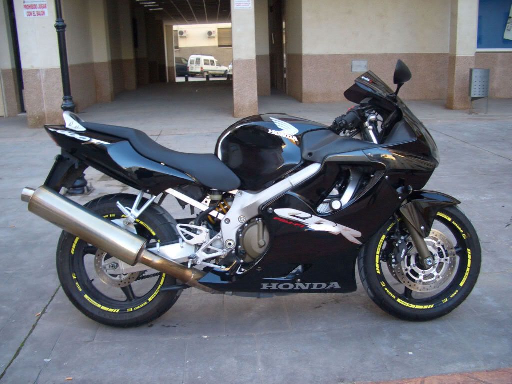 moto008-2.jpg