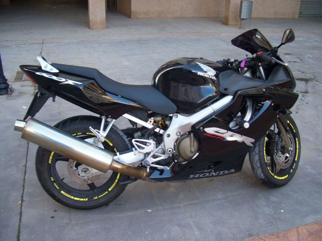 moto024.jpg