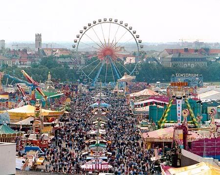MnchenOktoberfest.jpg image by derpilger